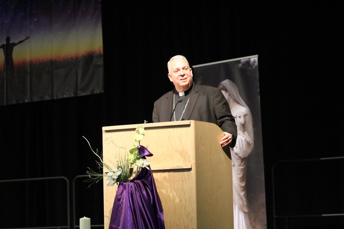 ArchbishopPerez's tweet photo. Today I was blessed to welcome those who work in our @doccathschools to their professional development gathering, #HeartoftheMission. Do not underestimate the power of what you do and the gift of who you are to the students and families who sit before you. https://t.co/axRUHiIird