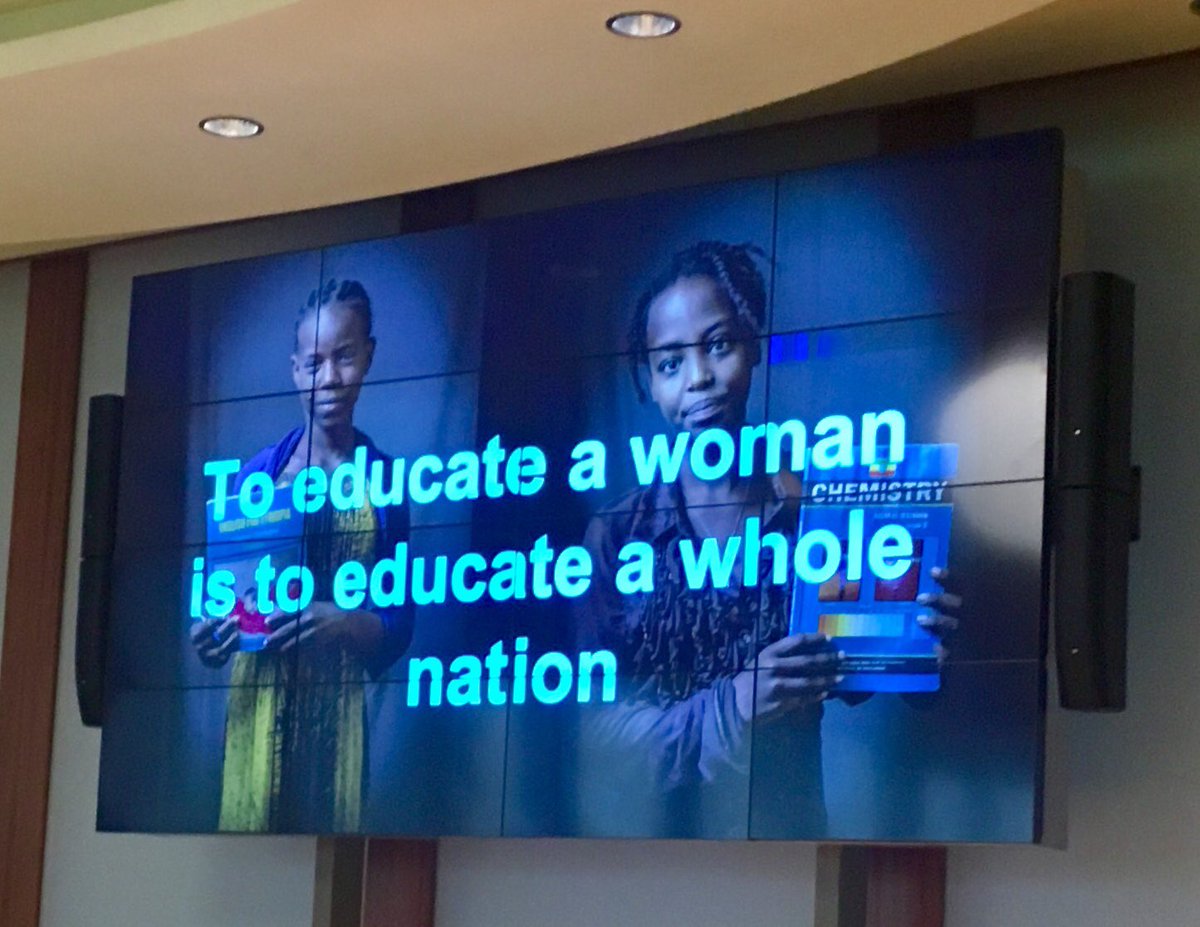 Alex van Oost tweet media