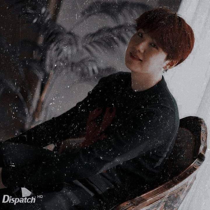 BTSNEWS_Army's tweet photo. Happy Birthday to my Lil' Meow Meow, Suga,August D, Savage King...wish all the best baby, stay healthy, kind, handsome...I Purple You💜 BORAHAE😘Happy Happy Birthday🥳🥳
L e t ' s S l e e p Co-ARMY💗your gummy smile😭 iloveyouuuu honey😘🥰🥳
@BTS_twt
#HappySugaDay https://t.co/sd0B3NhTud
