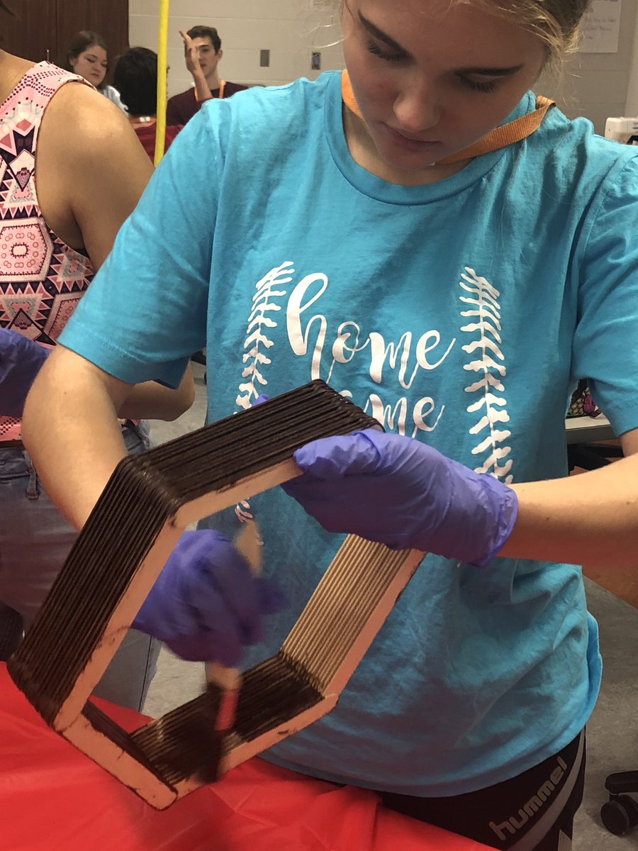 mrsamylai's tweet photo. After learning about home accessories, Interior Design Students are creating their own accessory for their home! These are made from popsicle sticks! The hexagons are hanging shelves! Finished pics to come soon! #BridgelandBest #InteriorDesignClass https://t.co/9Evg9uV7fP