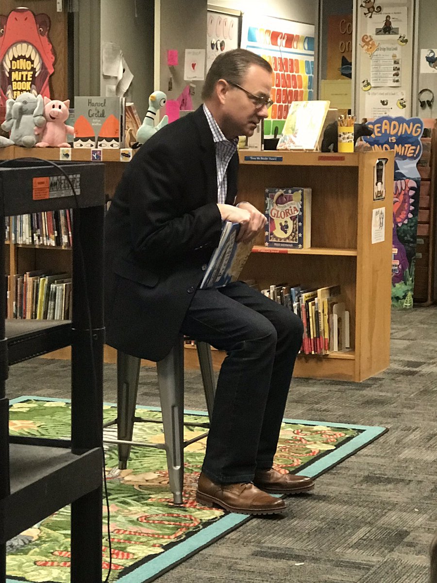 Mayor Brian Treece reading the book So If You Want To Be President? We were so happy to have you come read to us!
