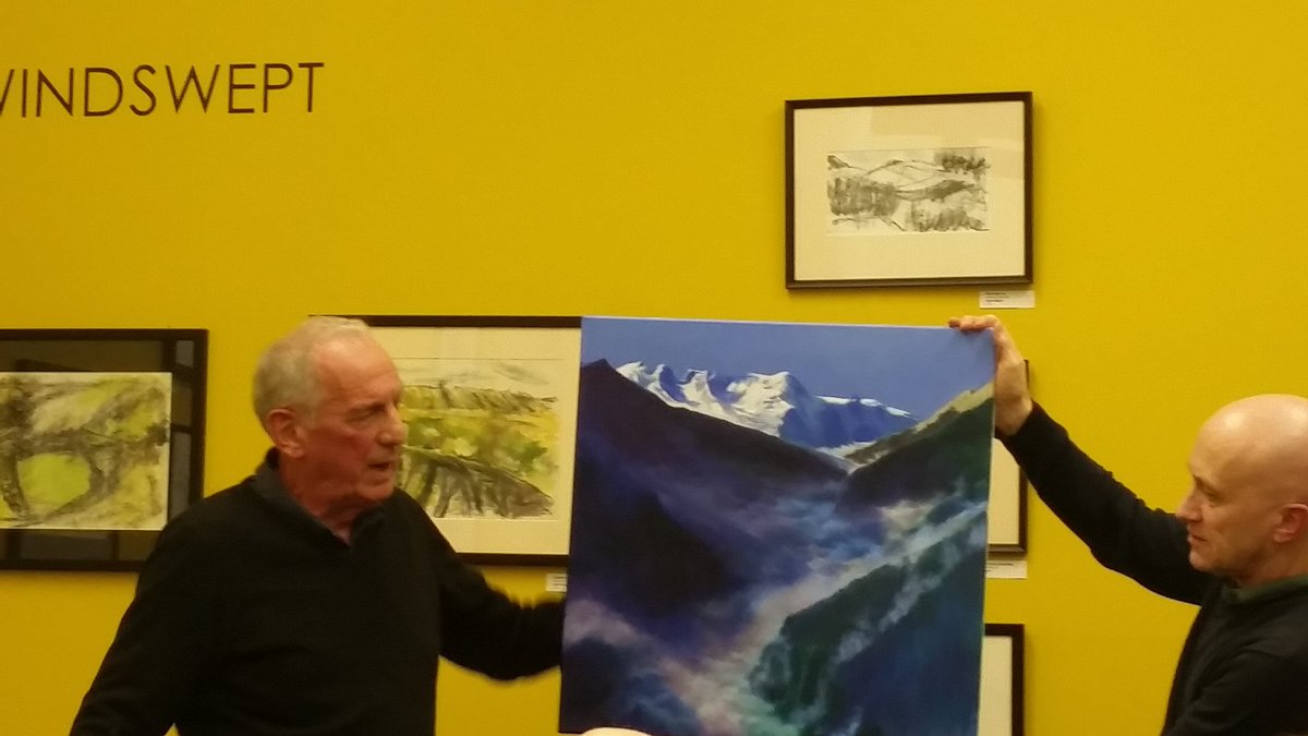 Another brilliant #WAM night at @wood4tt gallery. #KimHowells was v. interesting. Expected him to talk politics or mining. Grt surprise to see him as artist.  Loved the UV reflective art of <a href="/brotherglyn/">Glyndwr Brimacombe</a> +hypnotic music by <a href="/ClimbingTrees/">Climbing Trees</a> #MartinWebb Thnks #mikechurch