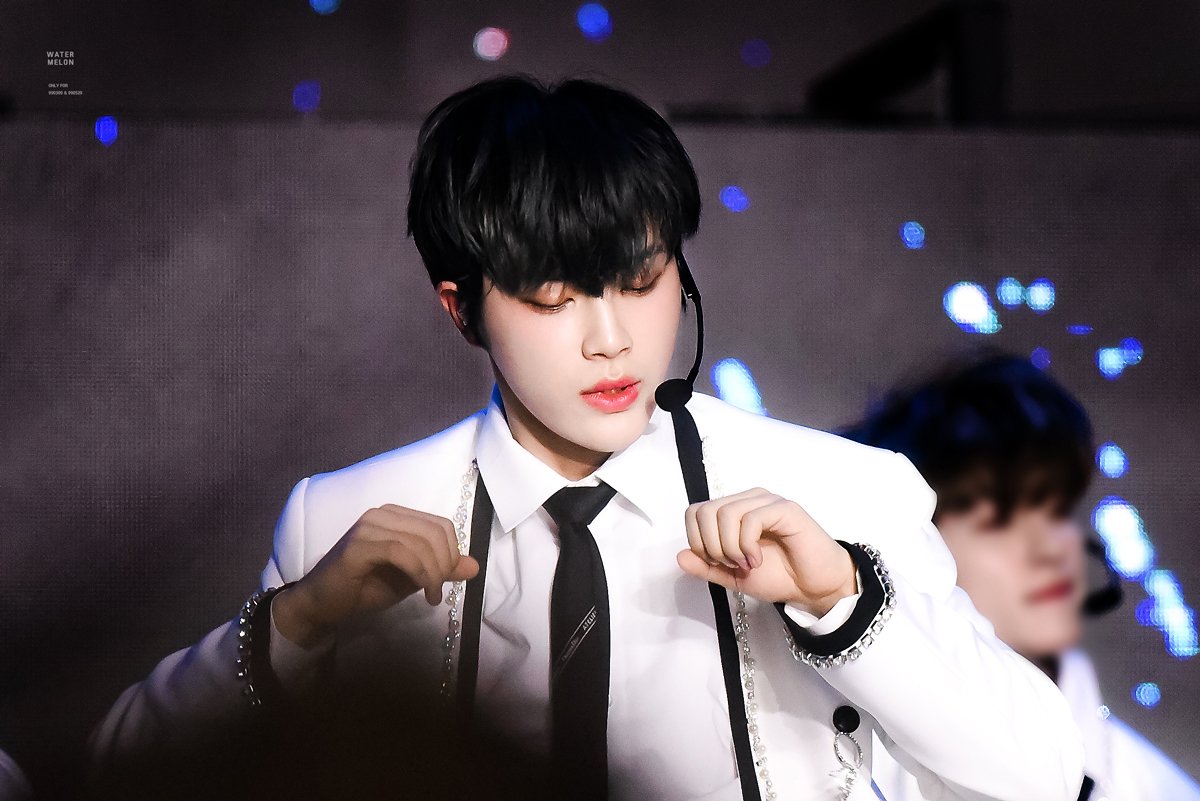 watermelon838's tweet image. #해피_주학년_데이
#Happy_JUHAKNYEON_day