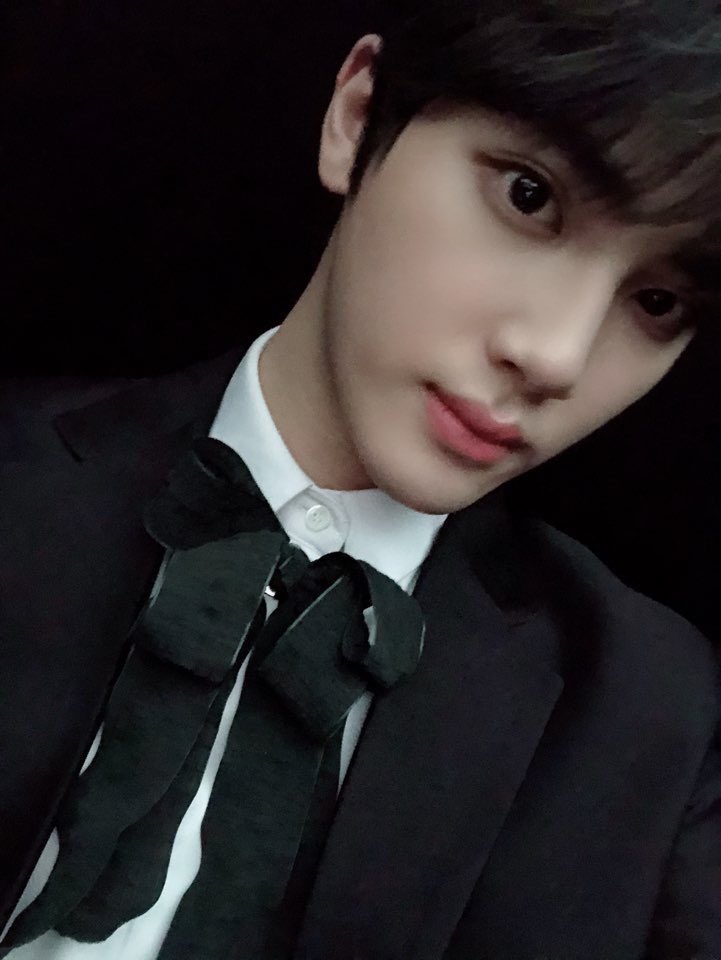 yonghee39's tweet image. #HAPPY_JUHAKNYEON_DAY 
#해피_주학년_데이 

사랑하는 울 항년