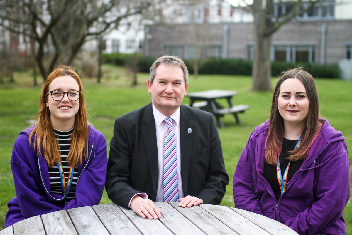 Our Vice-Chancellor and two of <a href="/portsmouthsu/">UPSU</a>'s Sabbatical Officers will take part in <a href="/The_CEOSLEEPOUT/">CEO Sleepout UK</a> at #FrattonPark to raise money for charities tackling homelessness and poverty
@WelfCom_VP <a href="/Sports_VP/">Gez Matthews</a> 
uopnews.port.ac.uk/2019/03/08/vic…