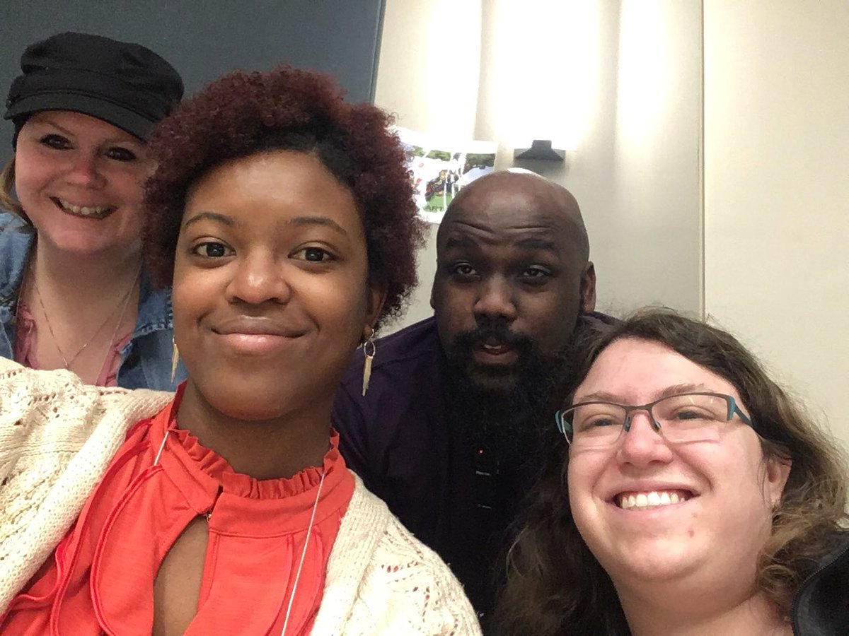 HairstonTeaches's tweet photo. Participated in my best friend’s (@as_mcarthur) workshop this morning @ncties (and made some new teacher friends this week!!!) #whatsinthebox #digitalbreakout #NCTIES19 @QuilliamShakes1 @SharonLKP @MrsJennScott https://t.co/uZ28bMP7rm