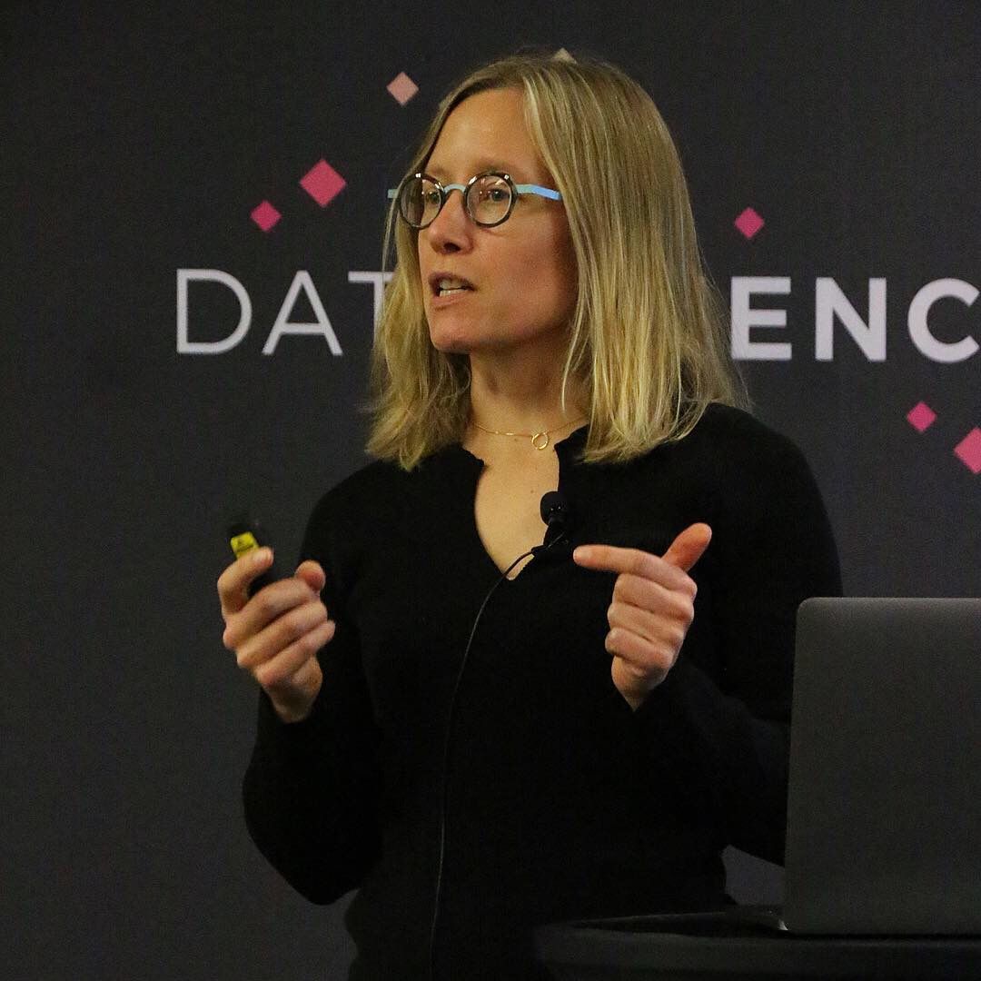 AILovesData's tweet photo. .. @digitalFlaneuse's Workshop: Are you sure you're an ethical technologist?: Build your ethical imagination was one of the favorites at #DSSAus Laura is the 2nd woman we're putting forward today to celebrate #WomensDay &amp; #DSSelevate initiative. Learn more https://t.co/N8qGIYjd60 https://t.co/CD8rPCrWAt