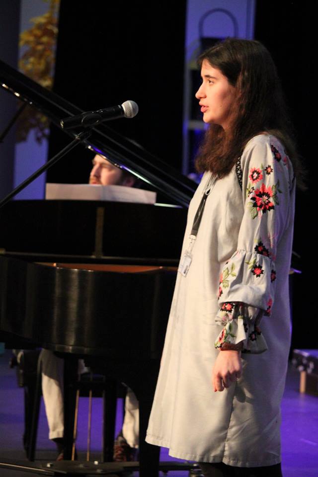 BISHouston's tweet photo. Privileged to host our visiting Juilliard specialist, @MistyTolle sharing an inspirational and motivational start to our Friday with outstanding performances from Y12 Eugenie and Year 13 Will #NAEJuilliard #pride #unity #Respect https://t.co/0CdnHUMh7E