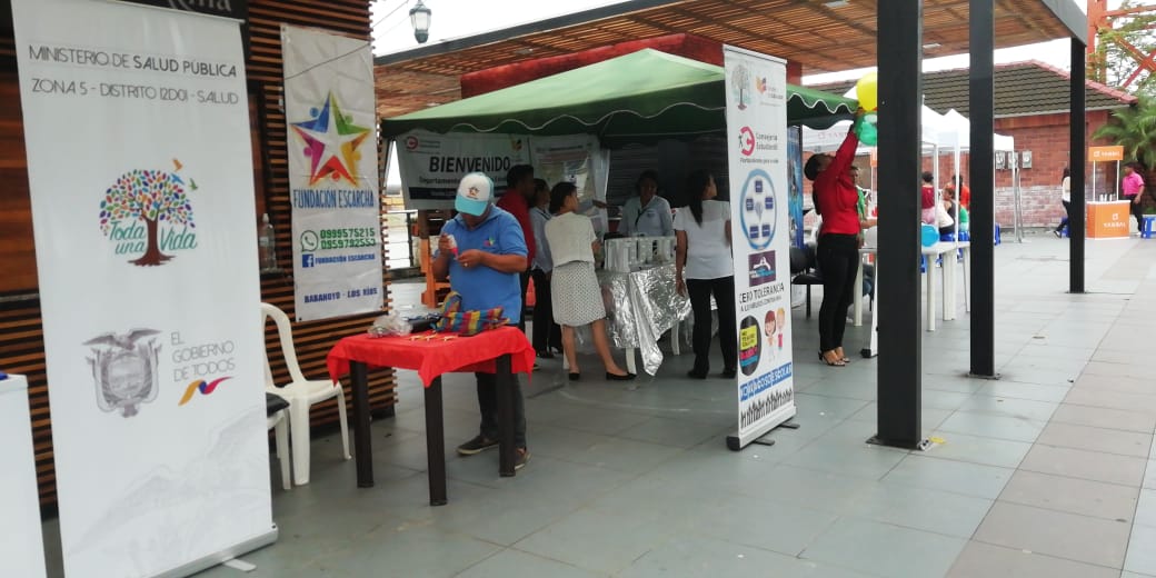 secap_ec's tweet photo. #Babahoyo | En la Feria Institucional realizada en conmemoración al Día Internacional de la Mujer se socializó los servicios de capacitación y certificación para este año.
#SecapCercaDeTi #SecapZonal5 https://t.co/sQHzLQJozY
