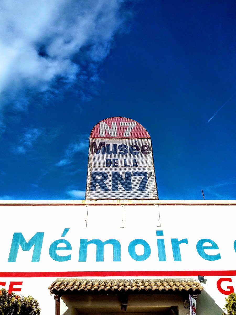MuseeN7's tweet photo. 👒 Encore une belle journée ensoleillée sur notre Route des Vacances~ 🌤

➡ Nous sommes ouvert du : 

    📢 📆 Mercredi au Dimanche 

                   ⌚ de 14h à 19h ✔ 

Possibilité d'aménagement hors horaire pour les visites de groupe 👍 https://t.co/FT2D1Xtqd4