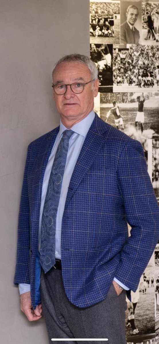 TransferSite's tweet photo. Claudio Ranieri looking genuinely surprised to have been announced as Roma's new manager. https://t.co/3rEngMTPh0