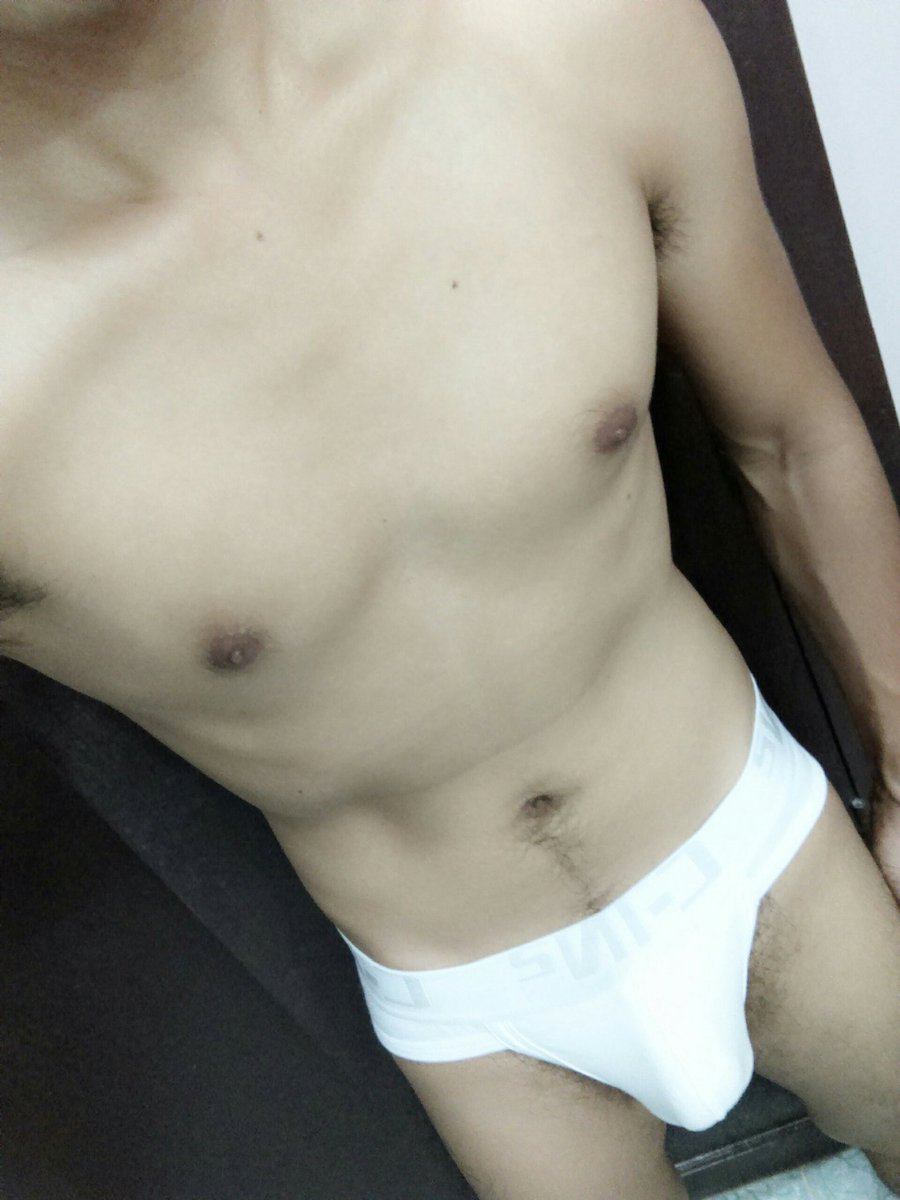 ShopGay69's tweet photo. กางเกงในแฟชั่นตัวละ 100 บาท M,L,XL สนใจแบบไหนก๊อฟรูปทักหาพ่อค้าได้เลยคับ
https://t.co/0FJReKK7qW https://t.co/5682ls3rrI