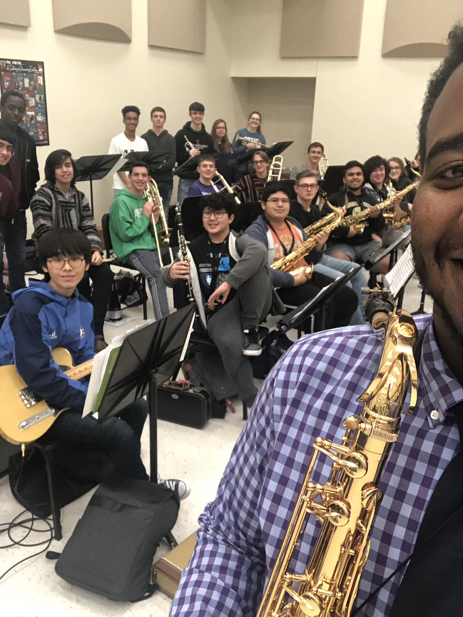 tjcarltonRHS's tweet photo. Had a great time at @ChisholmTrailHS working with the @RangerRegiment Jazz band! And it was great to have Mrs. Stephens come to @boswellhs and work with the @BoswellBandGold Jazz bands! Truly collaborative teaching in @EMSISD @EMSISDFineArts #EMSTEAM #SisterSchool #BestFriend https://t.co/ds3tRe594c
