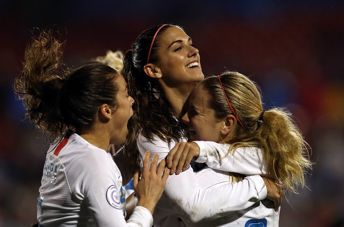 BleacherReport's tweet photo. Today, all 28 members of the USWNT have filed a lawsuit for gender discrimination against the United States Soccer Federation

https://t.co/b4LsWMj8ef https://t.co/8NotHTbFo4