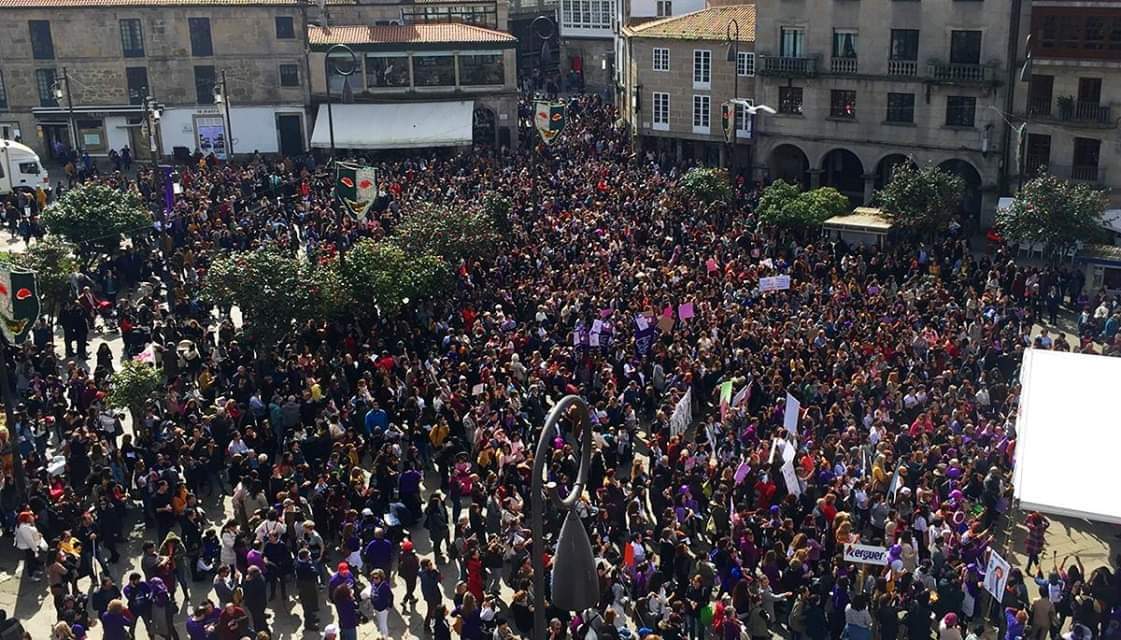 UGT_Galicia's tweet photo. Concentración hoxe pola mañá en Pontevedra #8MEuParo https://t.co/8CYkFBVxxR