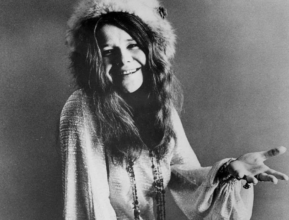 IamStevenT's tweet photo. WOMEN ROCK...ALWAYS HAVE...ALWAYS WILL ✊🏼

BOW TO THE QUEENS TODAY, YESTERDAY, AND FOREVER ♥️

#INTERNATIONALWOMENSDAY https://t.co/GuIszPxUwQ