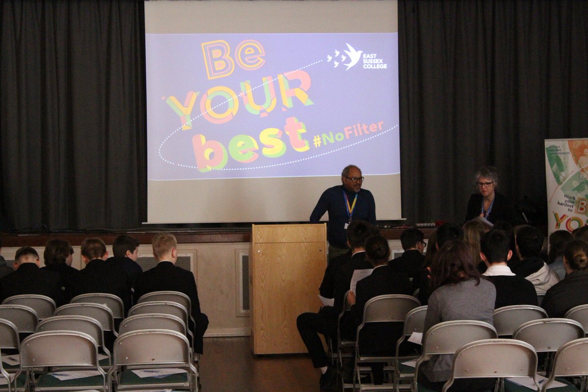Kings_Ringmer's tweet photo. Nigel Ryan came in to see our Year 10s today to talk about exciting new opportunities at the new @ESColleges. The year 10s also found out where they're going on work experience week! #Careers #workexperience #college #6form #apprenticeshipweek https://t.co/kVF44pc3R9