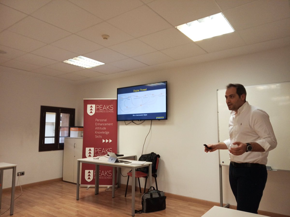 Fran Ricau tweet media