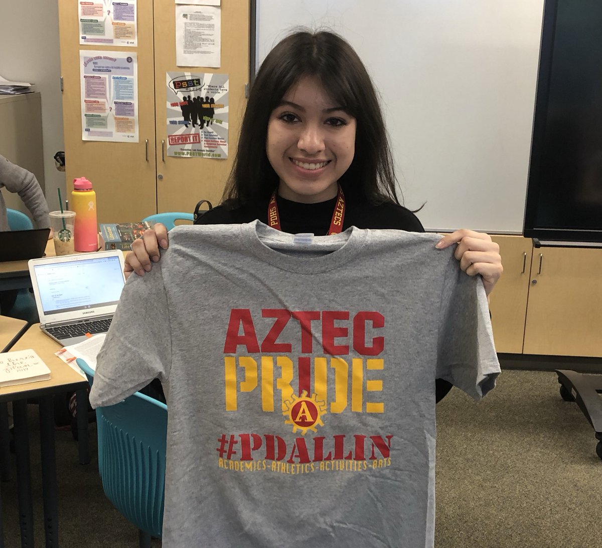 MrMazet's tweet photo. #PDHS Top 10 🎓 - #6 Nia Serrano #PDALLIN 👕 worthy @pdhs2019 @pdhsofficial #ItTookAVillage #Only54SchoolDaysLeft #June5th https://t.co/OnDyRSLMKT