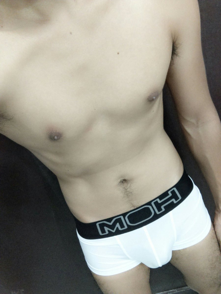 ShopGay69's tweet photo. กางเกงในแฟชั่นตัวละ 100 บาท M,L,XL สนใจแบบไหนก๊อฟรูปทักหาพ่อค้าได้เลยคับ
https://t.co/0FJReKK7qW https://t.co/xpFOpOWn8p