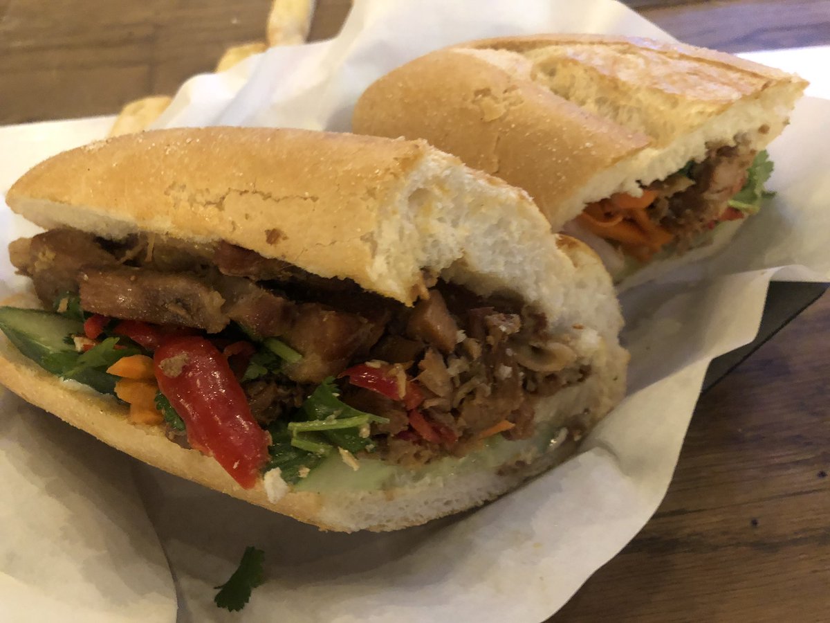 epidiscovery's tweet photo. More wonderful Amsterdam eats at Broodje Bert, Jacobsz Restaurant, Kartika, and Foodhallen (2/2) 😋🇳🇱 https://t.co/wHhlg3cxkX