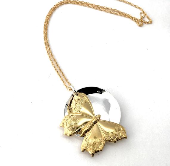 SusanAnnaSusie's tweet image. Loss of Child Gift | Message Butterfly Necklace |Memorial for baby Necklace | Baby Loss Gift |Miscarriage gift | Sympathy Gift | Still Born #LossOfChildGift #LossOfChild 
$70.00
➤ goo.gl/NjVerk