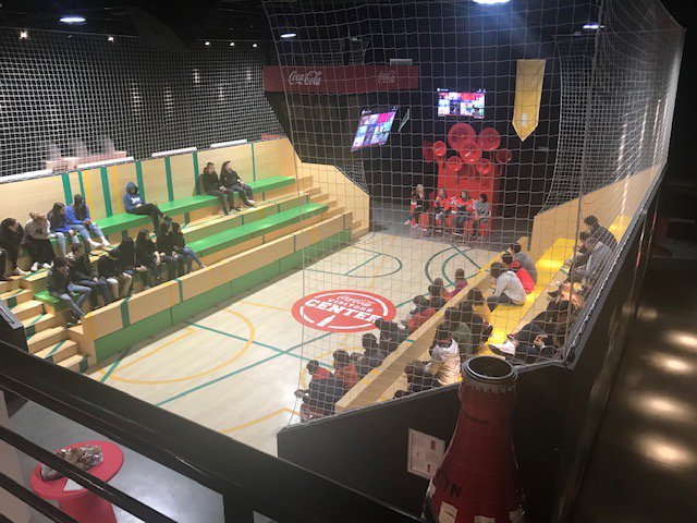 CocaColaBE_nl's tweet photo. ‘Even if you’re not sure, give it a try, don’t be afraid to fail!’ Next to Tine Maenhout, we had 4 inspiring ladies, talking about their career at #Cocacola and sharing some empowering insights with our future generation #IWD #Cocacolavisitorscenter https://t.co/xUJe4W4my4