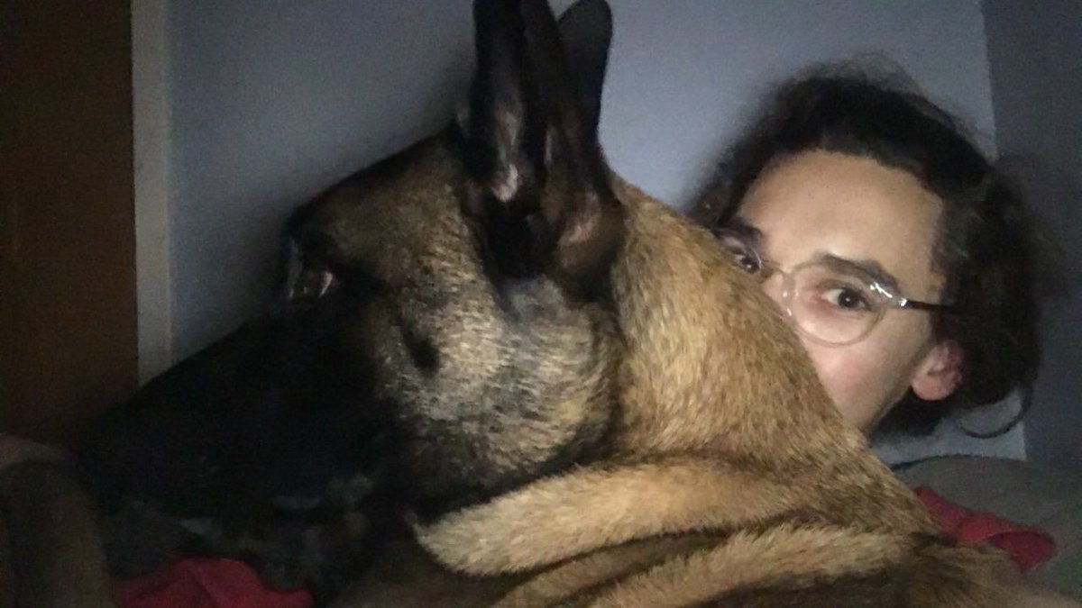 MaxyStout's tweet photo. Best friend appreciation post 💜 https://t.co/6MuXE08TBP