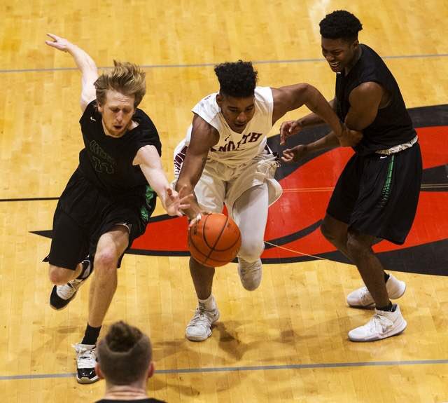 ITANativeSports's tweet photo. RayQuan Evans was named Eastern Region Most Valuable Player for the NWAC All-Region Teams. Evans averaged 18 points, seven rebounds, and five assists for North Idaho College. He has numerous Division 1 offers on the table. #ITANativeSports https://t.co/LpXzNIh995