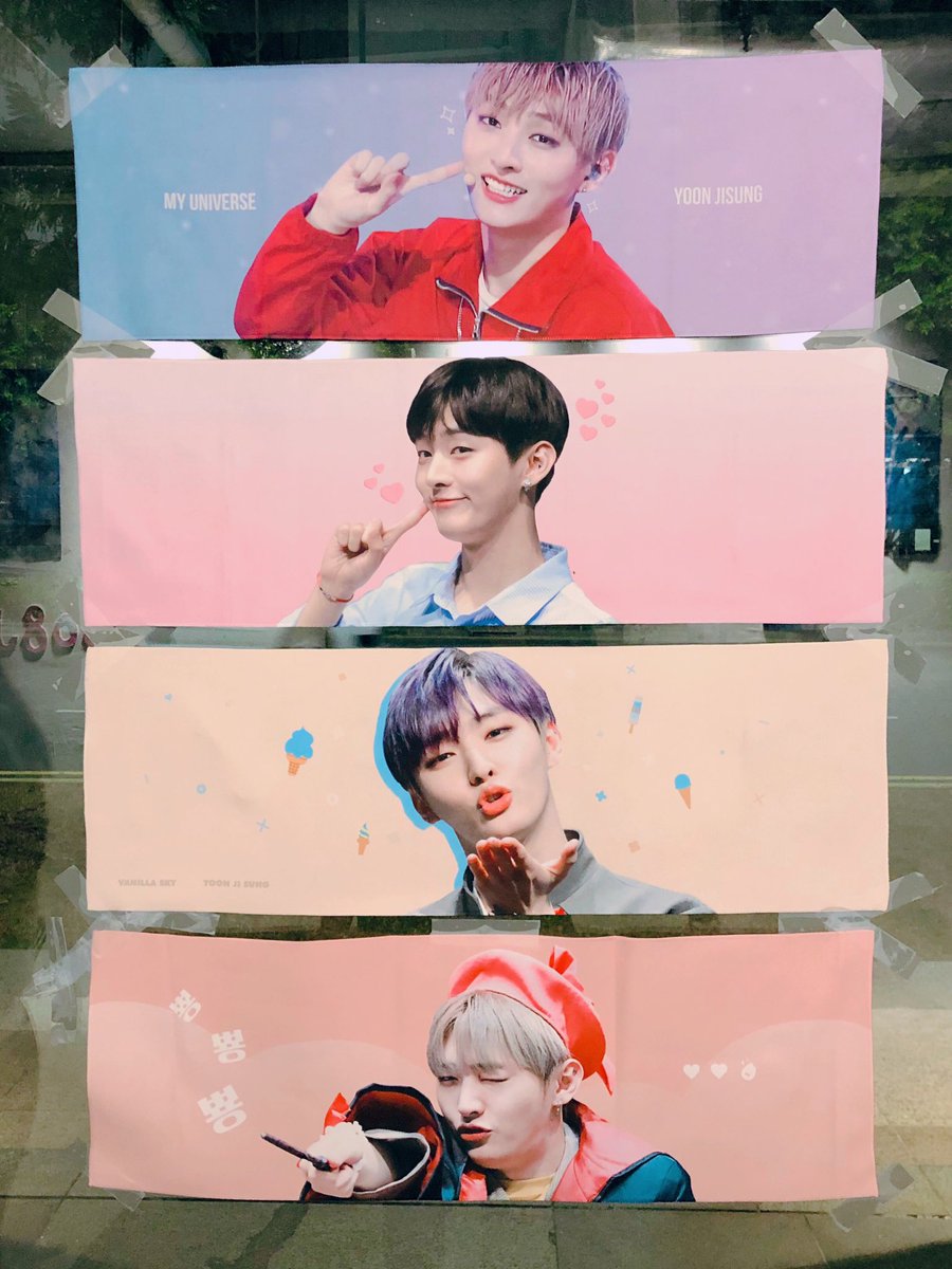 gozzzknock's tweet photo. thankyou for showcasing your beautiful slogan collection and allowing us to flip through your photobooks :")
오늘도 수고했어요 밥알들 ♡
#0308JSDAY #MIRACLEOFSPRING https://t.co/pcIC3F7PLm