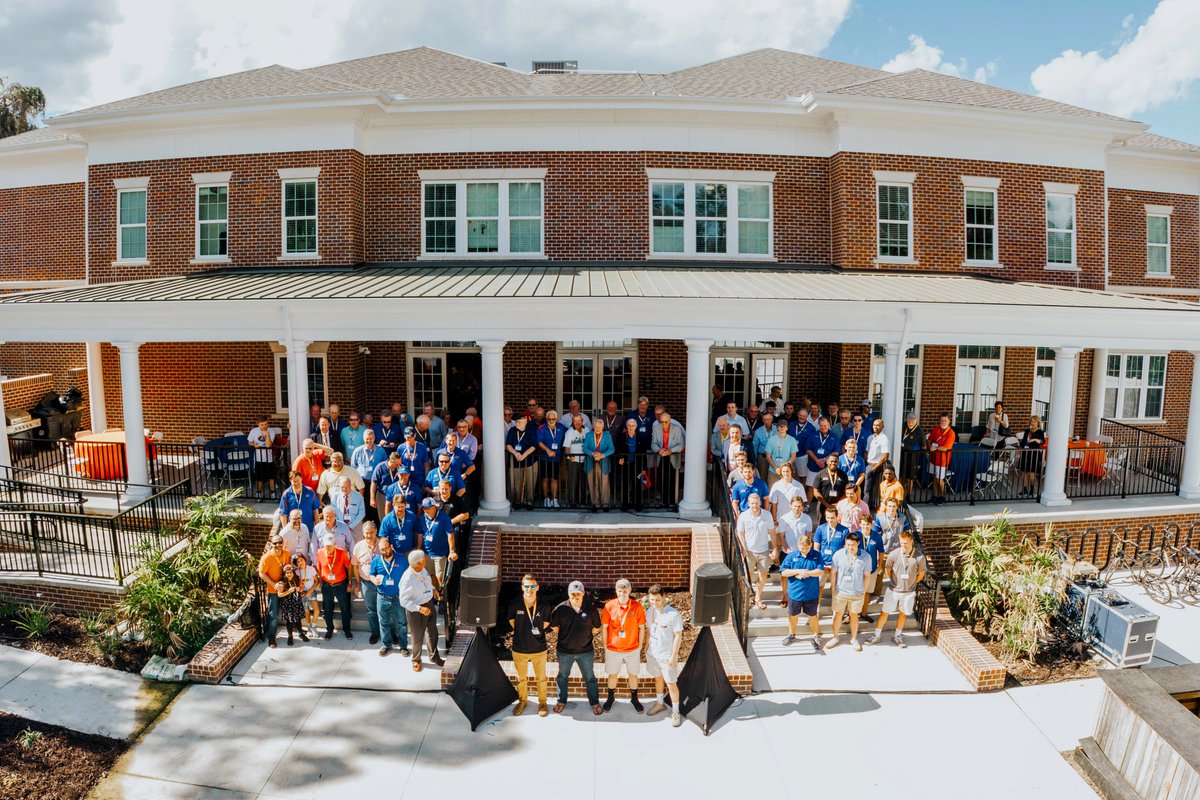 PiKappaPhi's tweet photo. Alpha Epsilon (@ufpikapp) alumni and actives gathered to celebrate their 95th anniversary and dedicate their new chapter house. Nine brothers were honored with scholarships from the AE Gator Club. #ExceptionalLeaders #LifelongBrotherhood ⚔️https://t.co/eW1X5uSK6J https://t.co/joBEvcTuPi