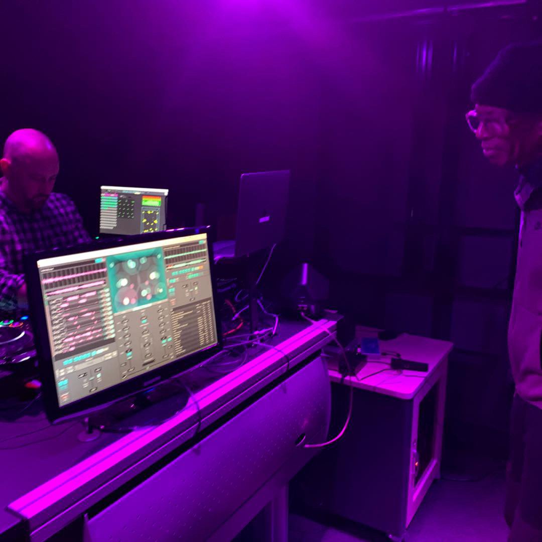 hankshocklee's tweet photo. Thanks to @dolby & the genius crew there for inviting me to check out their truly amazing laboratories ๐ค๐ฎ
https://t.co/oXI5vDRRPs
#futurefrequency #futuretech #nationofbillions #thefutureofaudio #dolbyatmos #dolbyvision #dolbydimension #creators #audiophile #hifi #bombsquad https://t.co/ZMnzjEEAGL