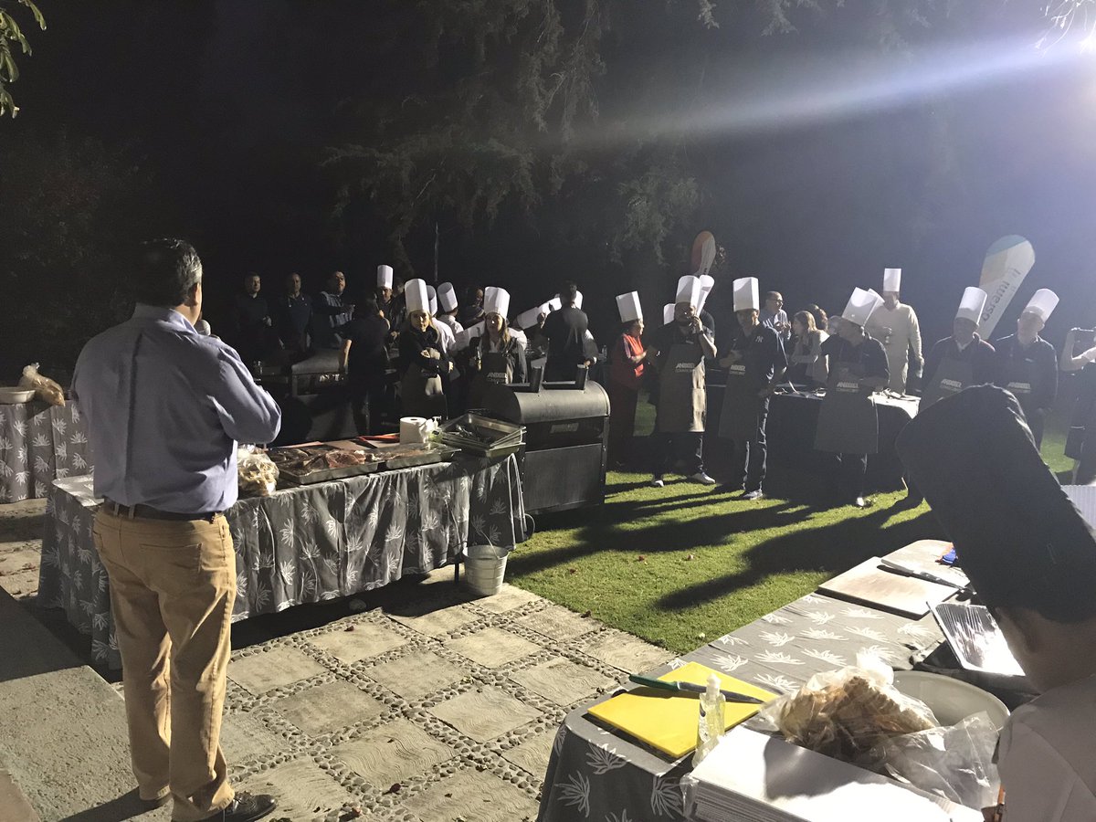 FjorgeJorge's tweet image. Cerrando actividades en el primer día de CommScope kickoff Mexico 2019 con nuestros partners en hacienda Cantalagua. #kickoff2019 #CommScopeCALA #ThinkFiber