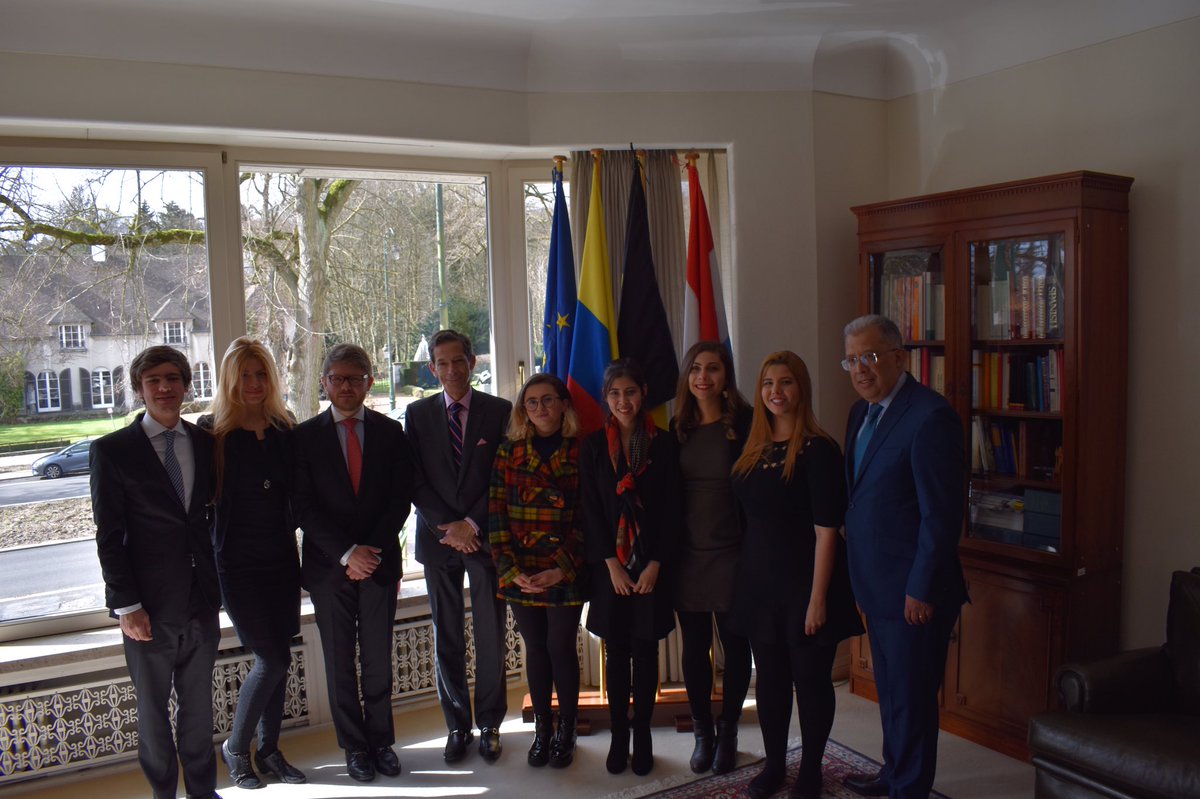 FundacionRevel's tweet photo. Agradecemos al Embajador de Colombia ante la Unión Europea 🇪🇺 @FelipeGarciaE por recibir a las ganadoras del Euromodelo Joven 2018 y a la @UEenColombia @llombartpatUE por hacerlo posible https://t.co/kACajS3A1Z