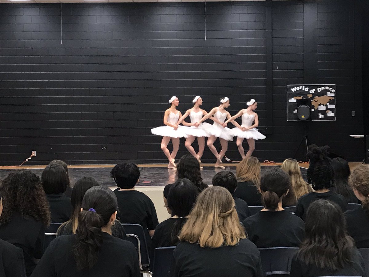 GoGoGo_Gomez's tweet photo. Thank you @BalletSA for the ballet lesson! The kids are always amazed with your performances. A big thank you to @NISDZachry and @NISDFineArts for their support of our dance program #zachrydance #ballet #balletsa #boysdancetoo https://t.co/58ePiyXUef