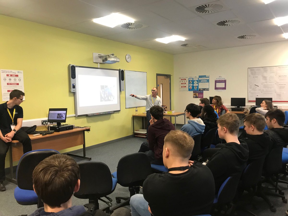 PollyBarnesEd's tweet image. #NCW2019 Friday @MF_MC #WorldofWork talk @CoBCollege Parkway from @CFMSuk Systems Engineer Rhys Gilbert and Intern Kieran Batty #ModelBasedEngineering #AdvancedSimulation #DataScience @GraphicScience