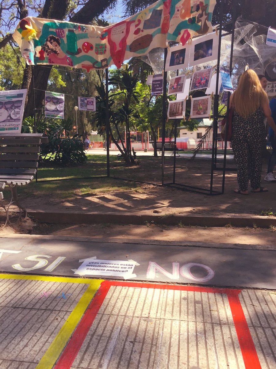 _veritomansilla's tweet photo. #DiaInternacionalDeLaMujer convocados x @colegioarquitectostucuman participamos de Intervenciones Urbanas. 
Dispositivos d recolección d datos q nos permitieran visibilizar algunos desafíos del SER MUJER EN NUESTRA CIUDAD.
#UrbanismoyGénero #EspacioPúblico https://t.co/qvDllAGdg4