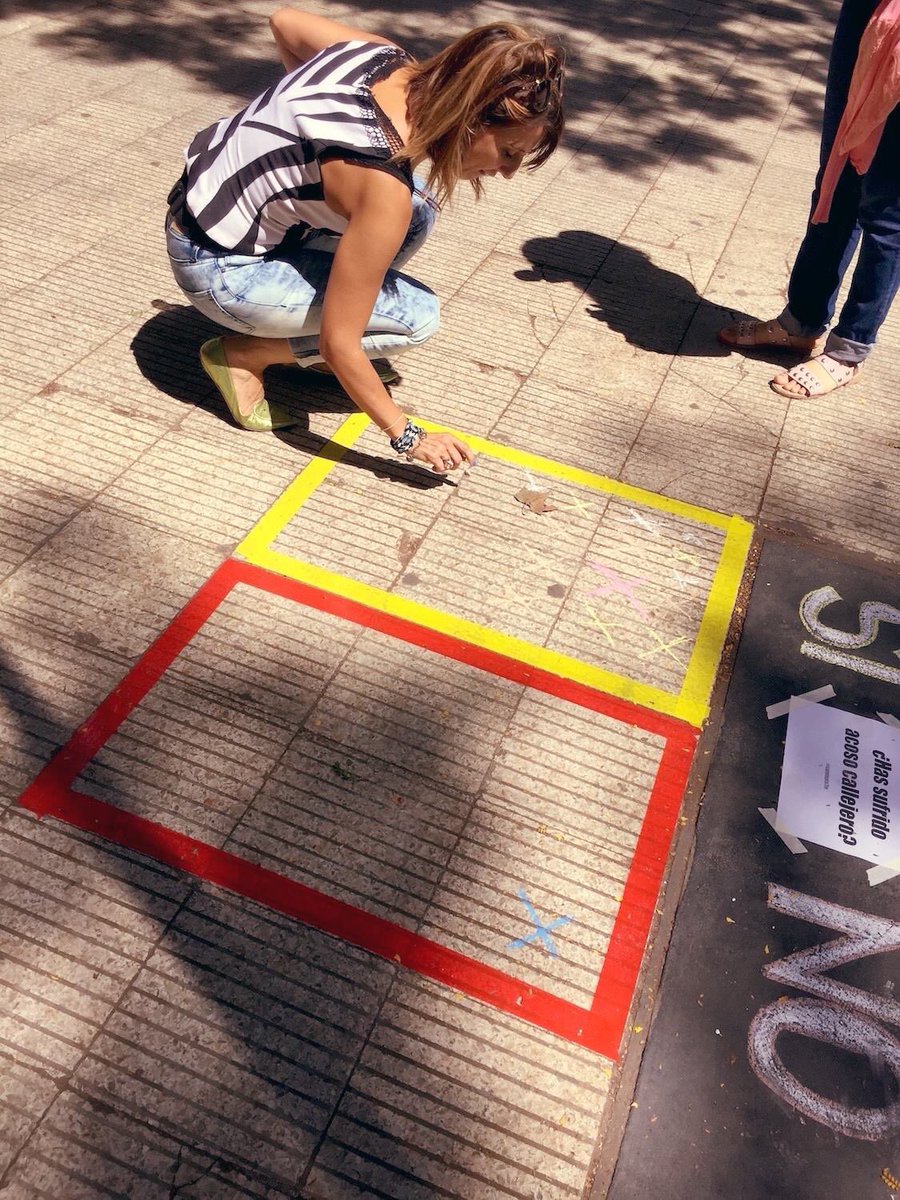 _veritomansilla's tweet photo. #DiaInternacionalDeLaMujer convocados x @colegioarquitectostucuman participamos de Intervenciones Urbanas. 
Dispositivos d recolección d datos q nos permitieran visibilizar algunos desafíos del SER MUJER EN NUESTRA CIUDAD.
#UrbanismoyGénero #EspacioPúblico https://t.co/qvDllAGdg4