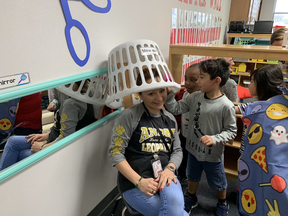 CFISD_Robinson's tweet photo. We had some Andre staff visit PreK Cutz for the grand opening! @Afranco0624   #AndreinAction https://t.co/ZffXpkt6U5