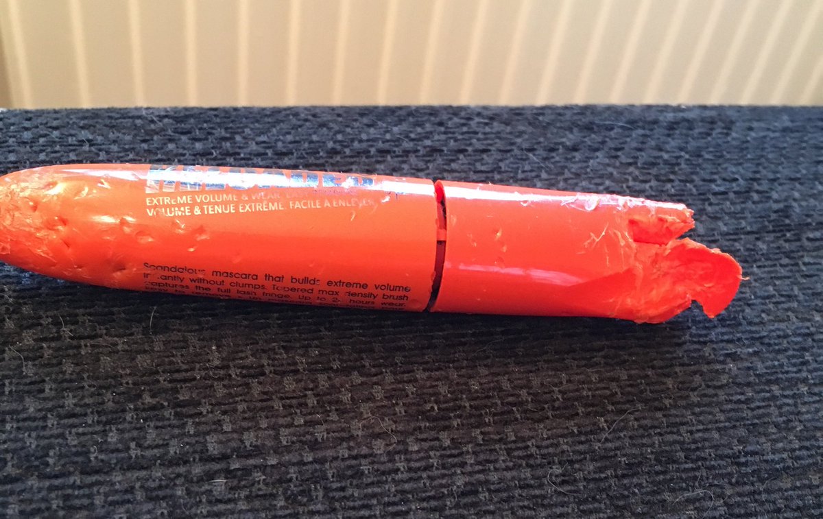 Helen59Helen's tweet image. Who left the bedroom door open? #notme #sprocker #whatapickle