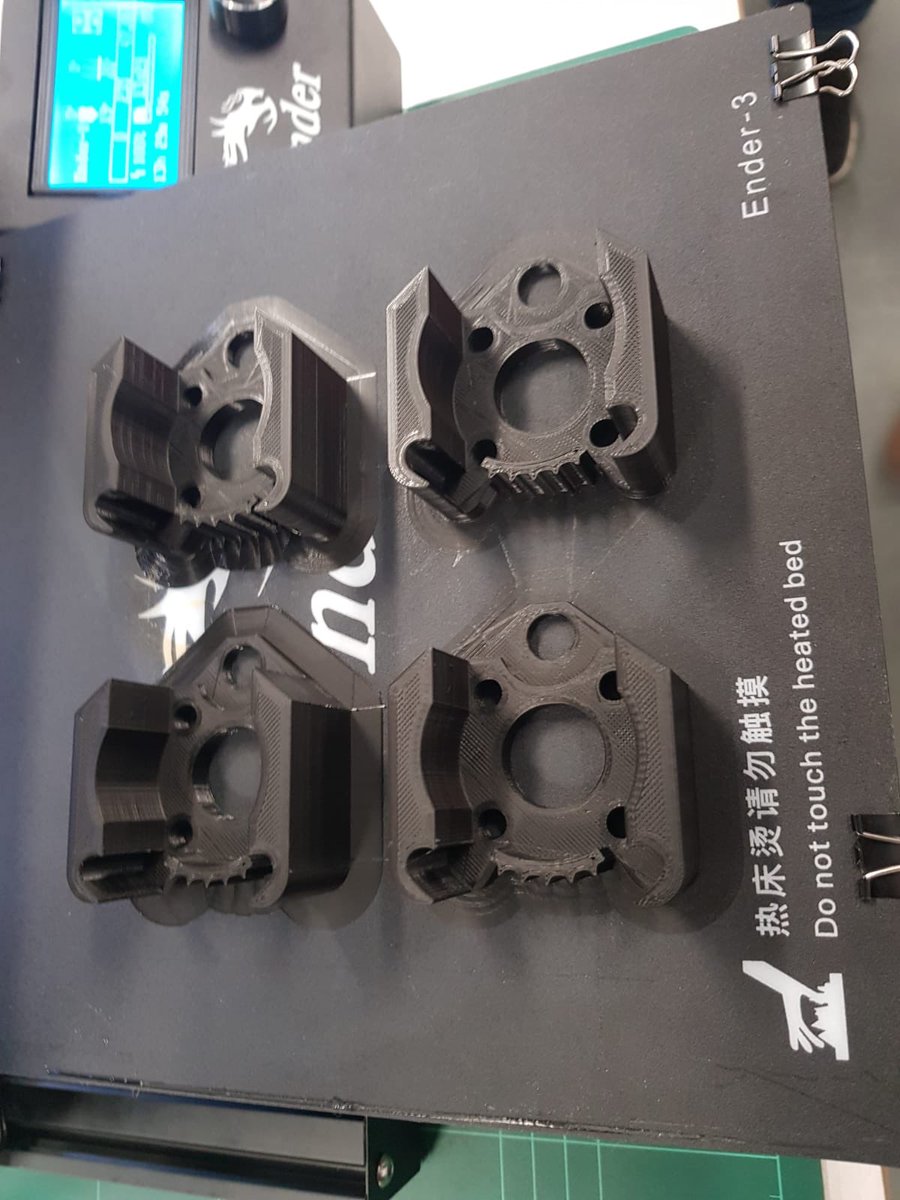 iet_em's tweet photo. #InspirationRover starting to take shape. An incredible student-led project by @DerbyUni @DerbyUniIISE @Derbyshirecc @spacecentre funded by @TheIET @IMechE grant + sponsors. Young people w/ challenging backgrounds learning skills &amp; teamwork to build @NASAJPL Mars Rover. https://t.co/PYBQCaAI90