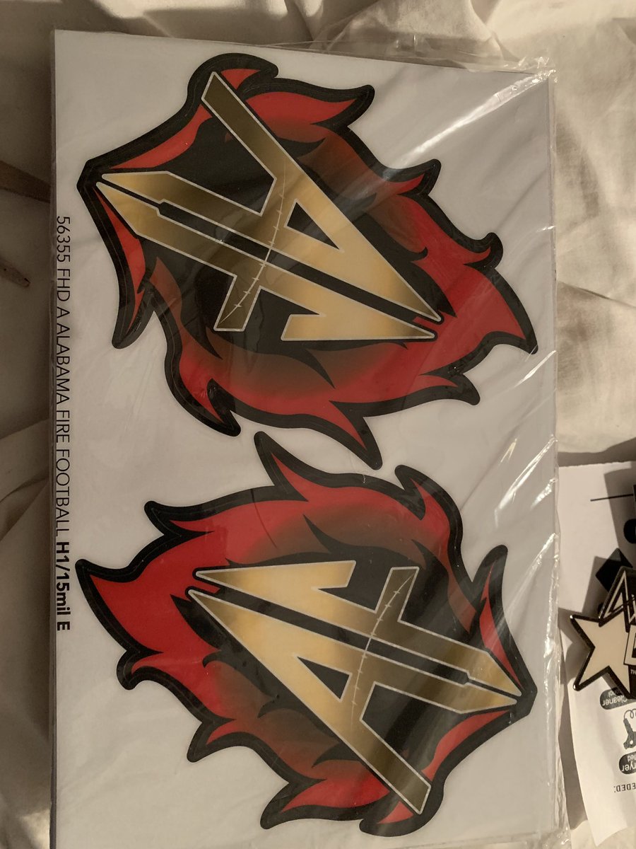 AlabamaFire's tweet image. Helmet decals are in!!! Thanks @awarddecals #ALFIRE #WNFC