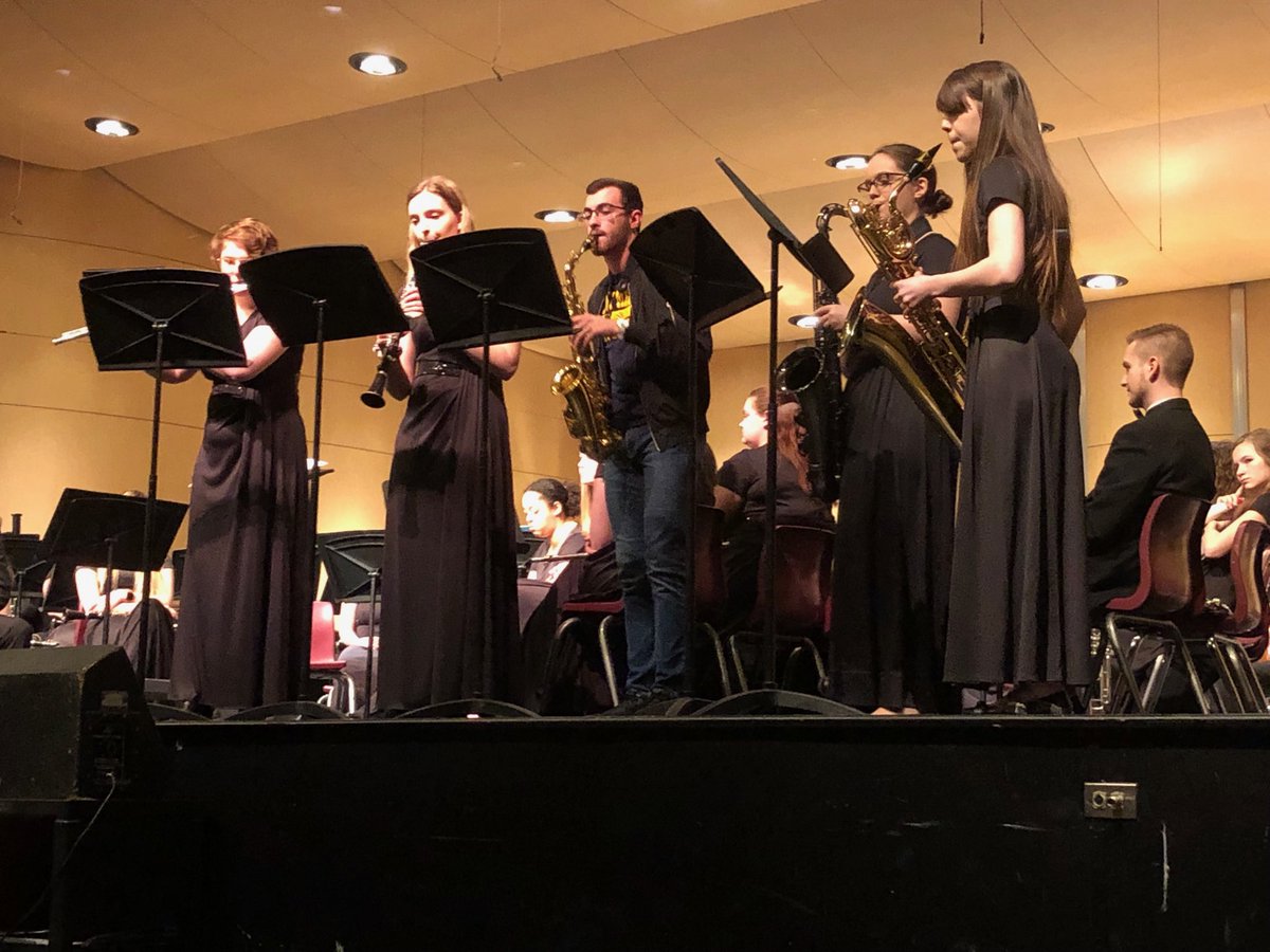 JeffBandOfBlue's tweet photo. THANK YOU to the student musicians, JHS alumni, and directors from the Mount Mercy University Concert Band and Choir on an outstanding performance for the CR Jefferson Community this morning!  Many outstanding opportunities academically and in music beyond high school at MMU! https://t.co/nKkkqkS2Wa