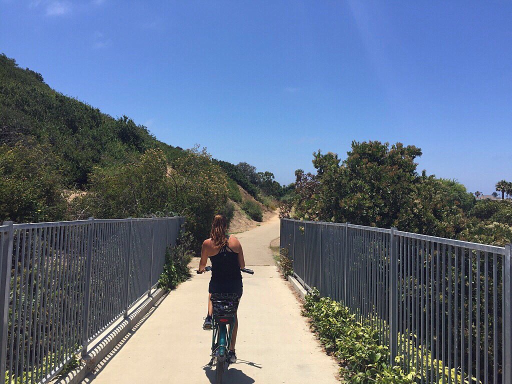 Take a ride on a new path. 💙 #PacificBeach #PB #BikeRentals #SanDiego #SunnySanDiego #SurfMonkey #SanDiegogram #BlueSky #SanDiegoCa #YelpSanDiego #SanDiegoFun #SD #CrystalPier #MissionBeach #BelmontPark #MissionBay #VisitSanDiego #SDBound #PacificBeachSanDiego #BikeSD