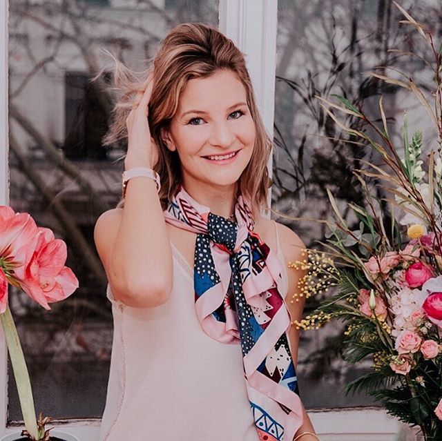 There are days where I impress myself... managing technology, accounting, and other “unwomanly” areas in my business and life.⠀
⠀
And then there are days (like today), where I put foot cream on my face, thinking it was my day cream. 🙈⠀
⠀
But hey,… ift.tt/2IZuEcD