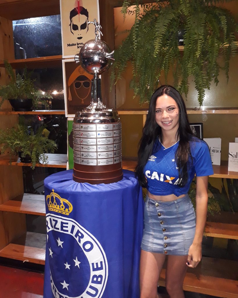 juliana_apr's tweet photo. #PoderDaMulher #DiadaMulher @Cruzeiro  💙 https://t.co/R2azq9K1n9