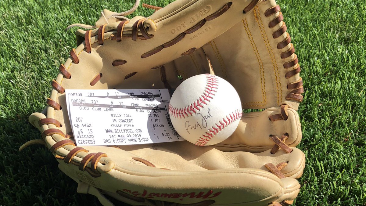 Dbacks's tweet image. So long story short, we’ve got a pair of tickets to tomorrow’s @billyjoel concert at @ChaseField. Maybe you’d want them? We’ll even throw in a ball signed by the Piano Man himself to take them off our hands. 

If interested, please RT. 😉