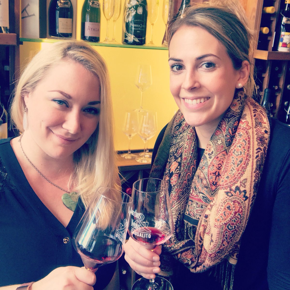 Happy International Women's Day!! We celebrate and promote amazing woman winemaker here at Bacchus &amp; Venus, Celia Welch, Kari Auringer, just to name a few. Grab your favorite gal and your favorite wine and celebrate being fierce and fabulous. 🍷🎉👯 

#InternationalWomensDay