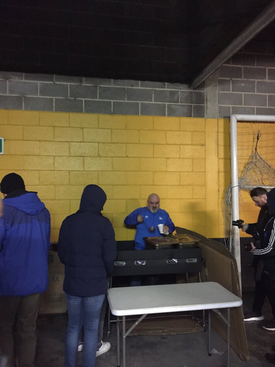 Huddersfield Town Foundation (@htafcfoundation) on Twitter photo 🙌 Food and Drinks available until 12:30am thanks to
#HuddersfieldFoodService <a href="/HaighsFarmShop/">Haighs Farm Shop</a> <a href="/ExertisSupplies/">Exertis Supplies</a>
☕️ Every contribution counts! #htafc #BigSleepOut2019 (MB) 🙌 Food and Drinks available until 12:30am thanks to
#HuddersfieldFoodService <a href="/HaighsFarmShop/">Haighs Farm Shop</a> <a href="/ExertisSupplies/">Exertis Supplies</a>
☕️ Every contribution counts! #htafc #BigSleepOut2019 (MB)