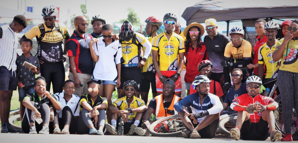monnimontja's tweet photo. #GaMatlala #GaMatlalaMTB #ctcycletour2019 @Doc_Phuti @pselolo @CTCycleTour @golimpopo @ndavher Wishing you All Best &amp; Polokwane Team from GaMatlalaMTB club &amp; non #Marelize moment/s @2019 tour 😁. https://t.co/gU43CKfRFb